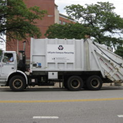 UIC Recycling truck